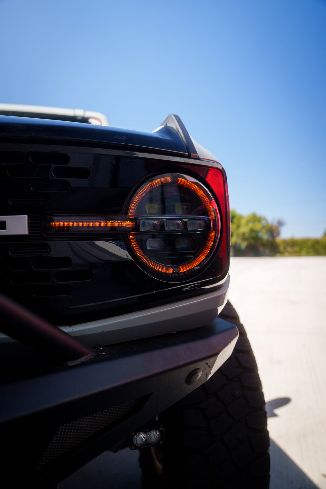 2021-26 Ford Bronco Apex Series Head Lights